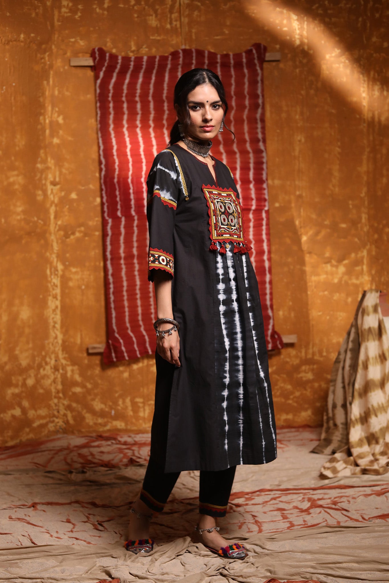 Black and White Tie Dye Patch Kurta with Pant