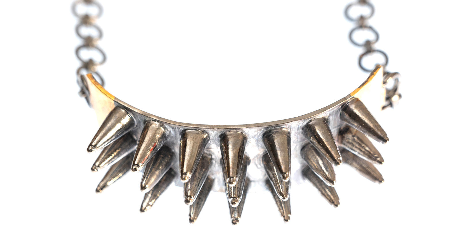 Edgy Elegance: Spike Bracelet