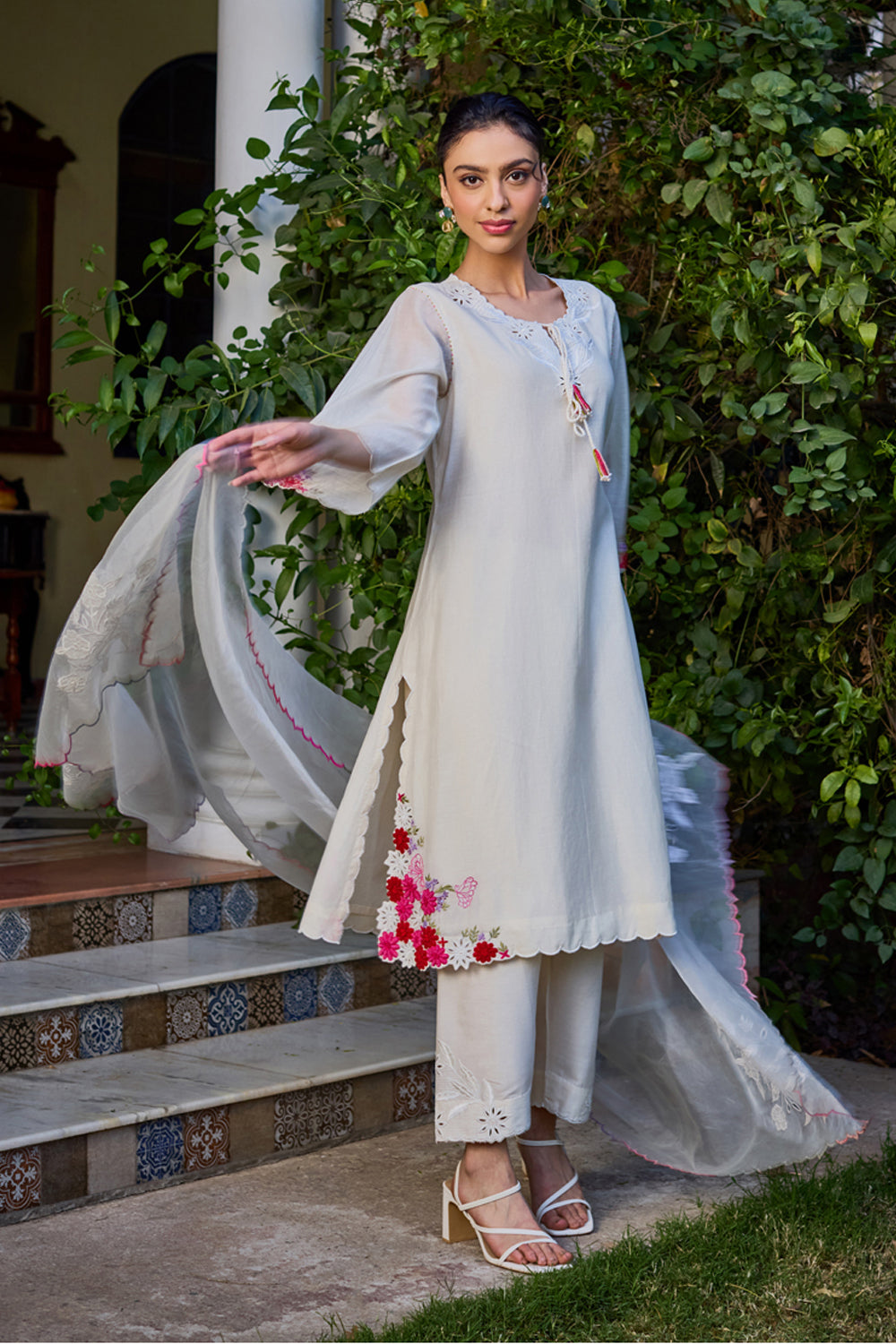 Aanya Straight Kurta Set