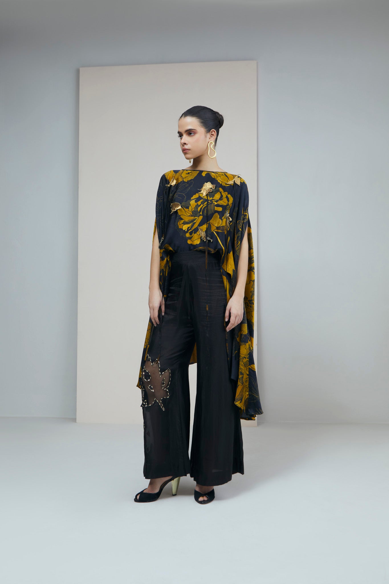 Black Gold Bloom Printed Cape With Pants