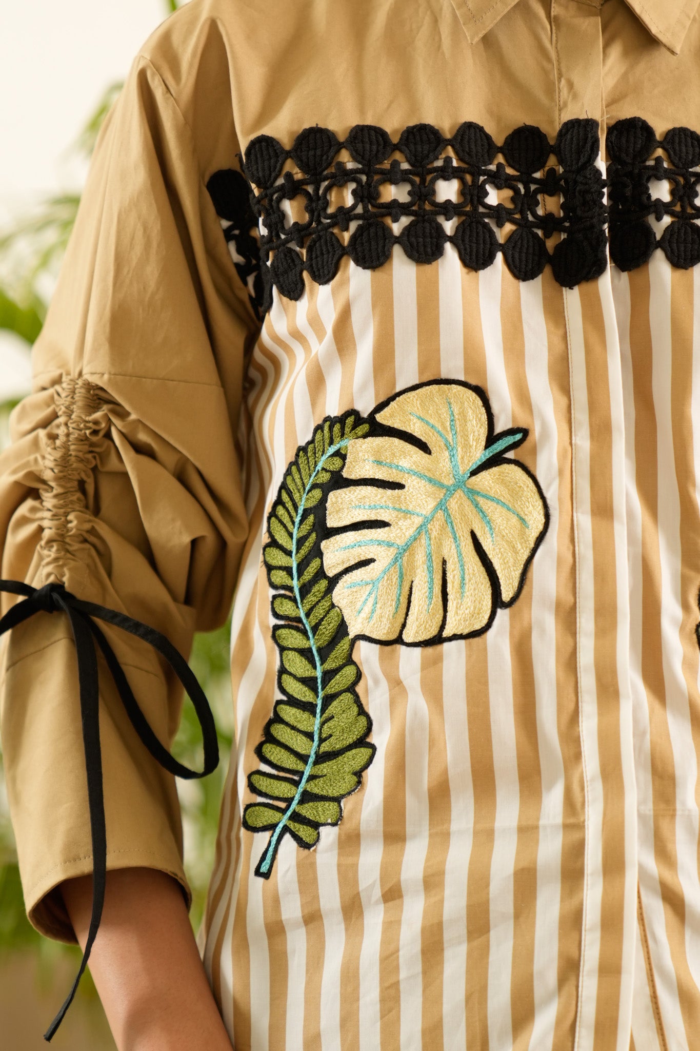 Monstera Lush Shirt