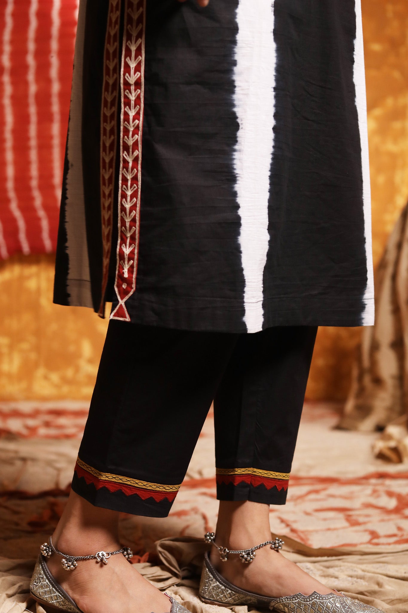 Black V-Neck Abstract Work Kurta With Pants